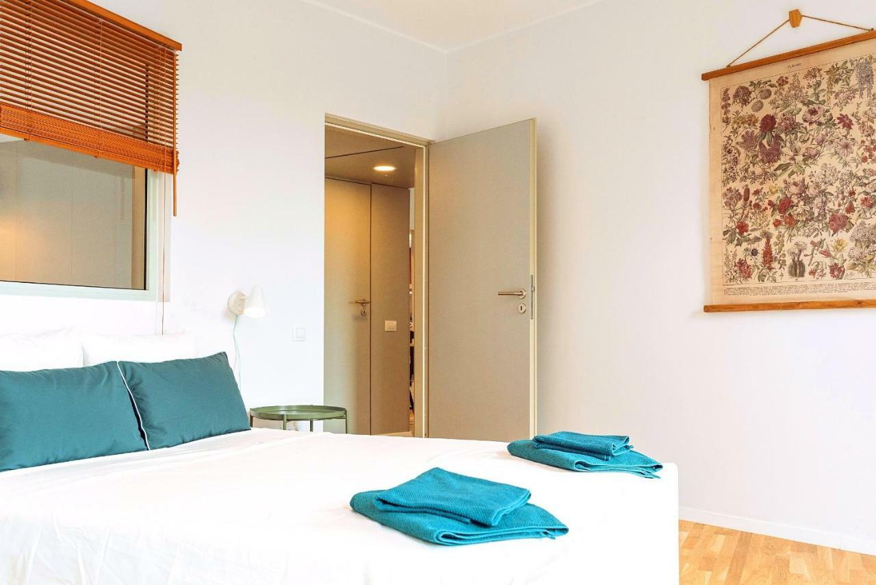 Old Town Riverview Apartment Bucharest Luaran gambar
